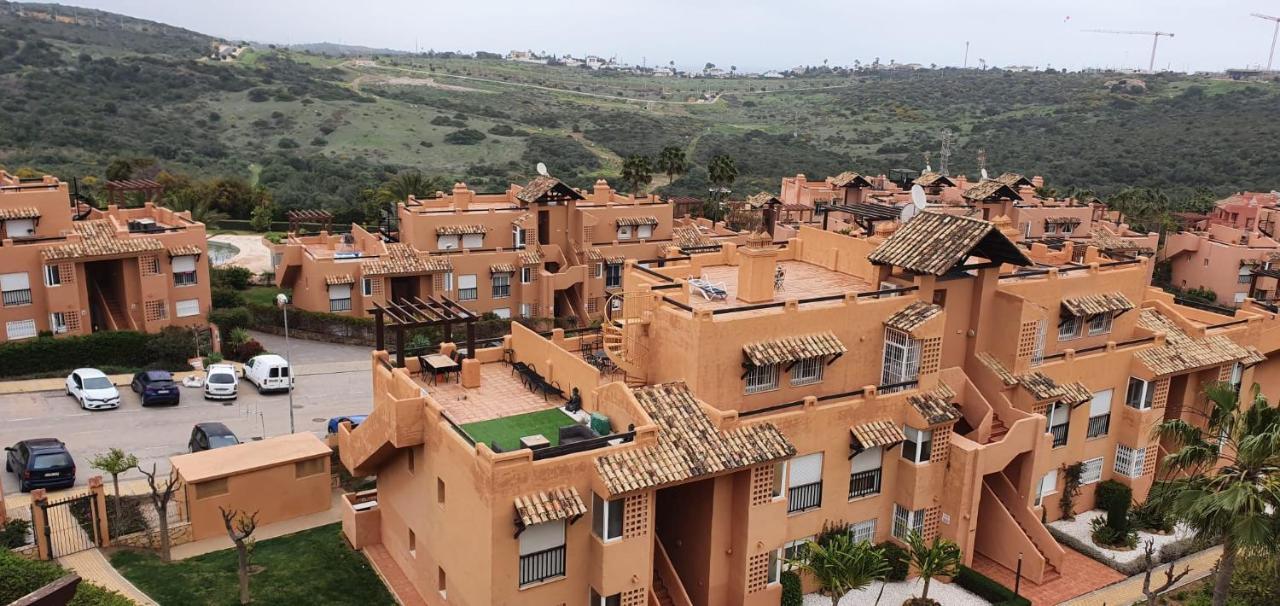 2 Bedroom Penthouse With A Private 360 Rooftop Terrace With Sea And Mountain Views Bahia de Casares Bagian luar foto