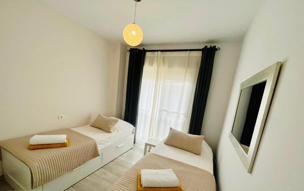 2 Bedroom Penthouse With A Private 360 Rooftop Terrace With Sea And Mountain Views Bahia de Casares Bagian luar foto
