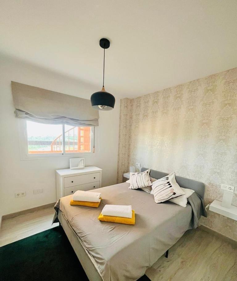 2 Bedroom Penthouse With A Private 360 Rooftop Terrace With Sea And Mountain Views Bahia de Casares Bagian luar foto